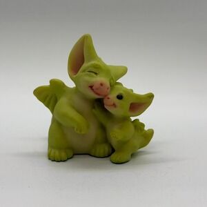 Pocket Dragons You Touch My Heart Figurine 2003 Real Musgrave Flambro